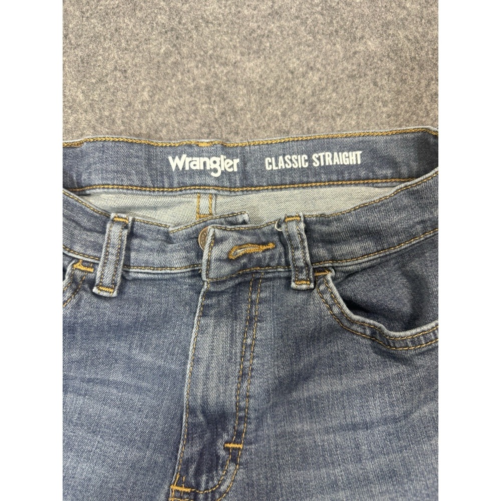 Wrangler Boys Classic Straight Jeans Size 14 Slim - Picture 3 of 12